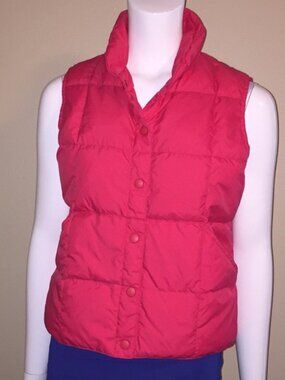 M Arctica Goosedown Vest pink puffer Feather Button